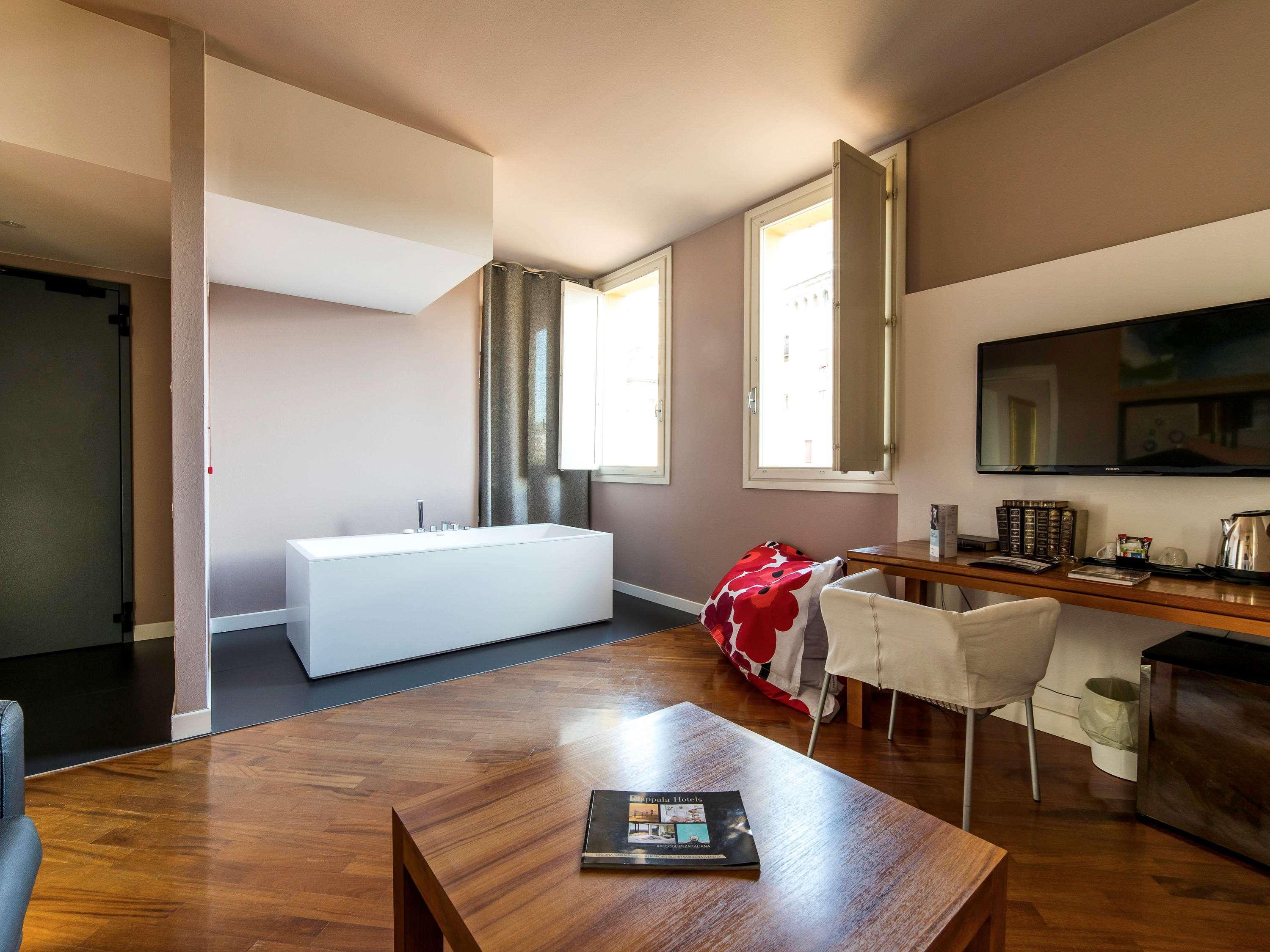 Hotel Ferrara Bagian luar foto