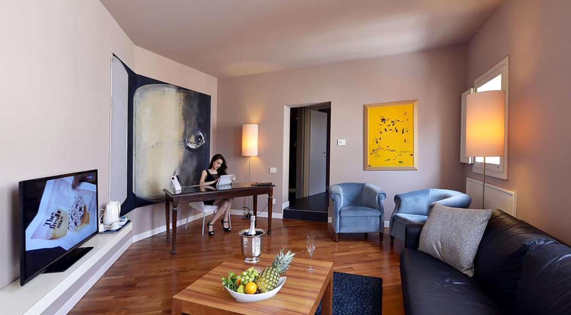 Hotel Ferrara Bagian luar foto